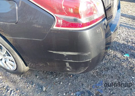 2015 Nissan Altima 2.5/2.5 S/2.5 Sl/2.5 Sv из США, поврежденный, VIN 1N4AL3AP8FC437458